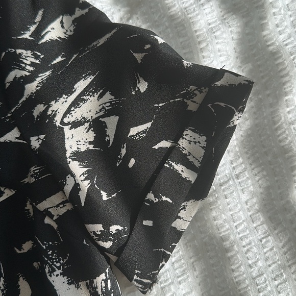 Nameless Button Up Shirt - Picture 3 of 7